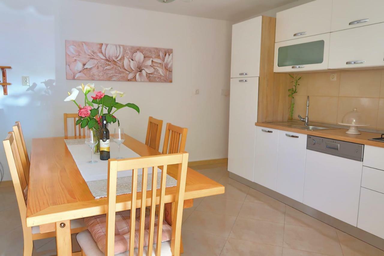Studio Apartman Mia Stobreč Eksteriør bilde
