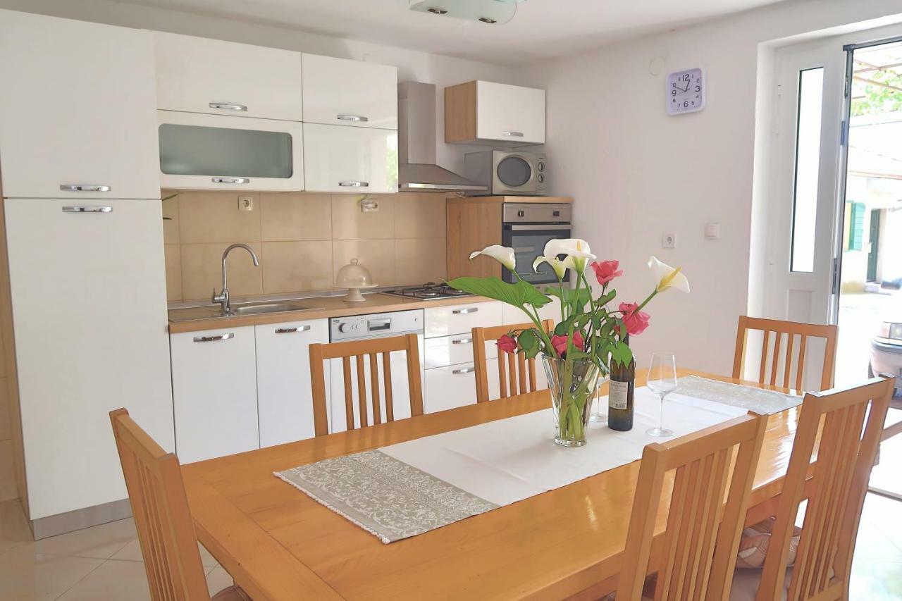 Studio Apartman Mia Stobreč Eksteriør bilde
